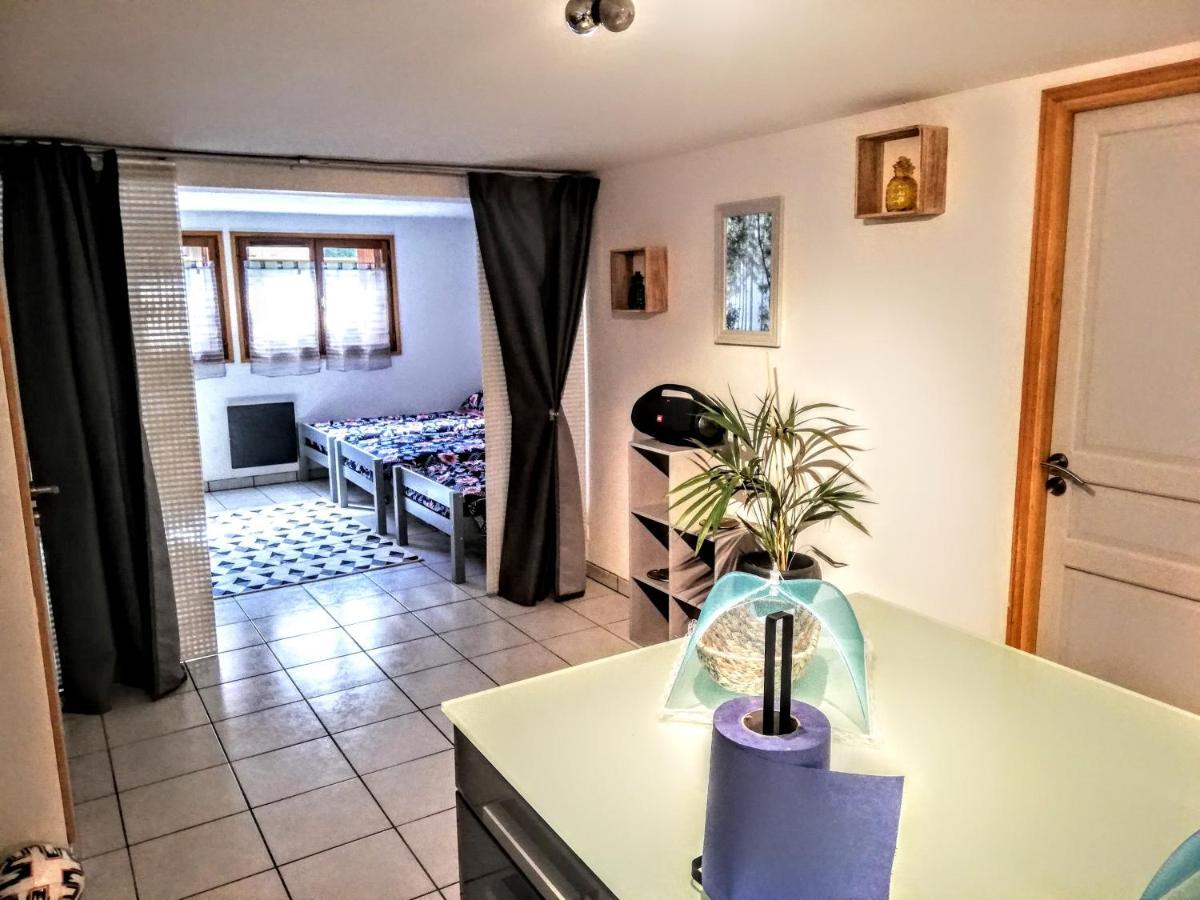 La Casa Family Apartment Marly-la-Ville ภายนอก รูปภาพ