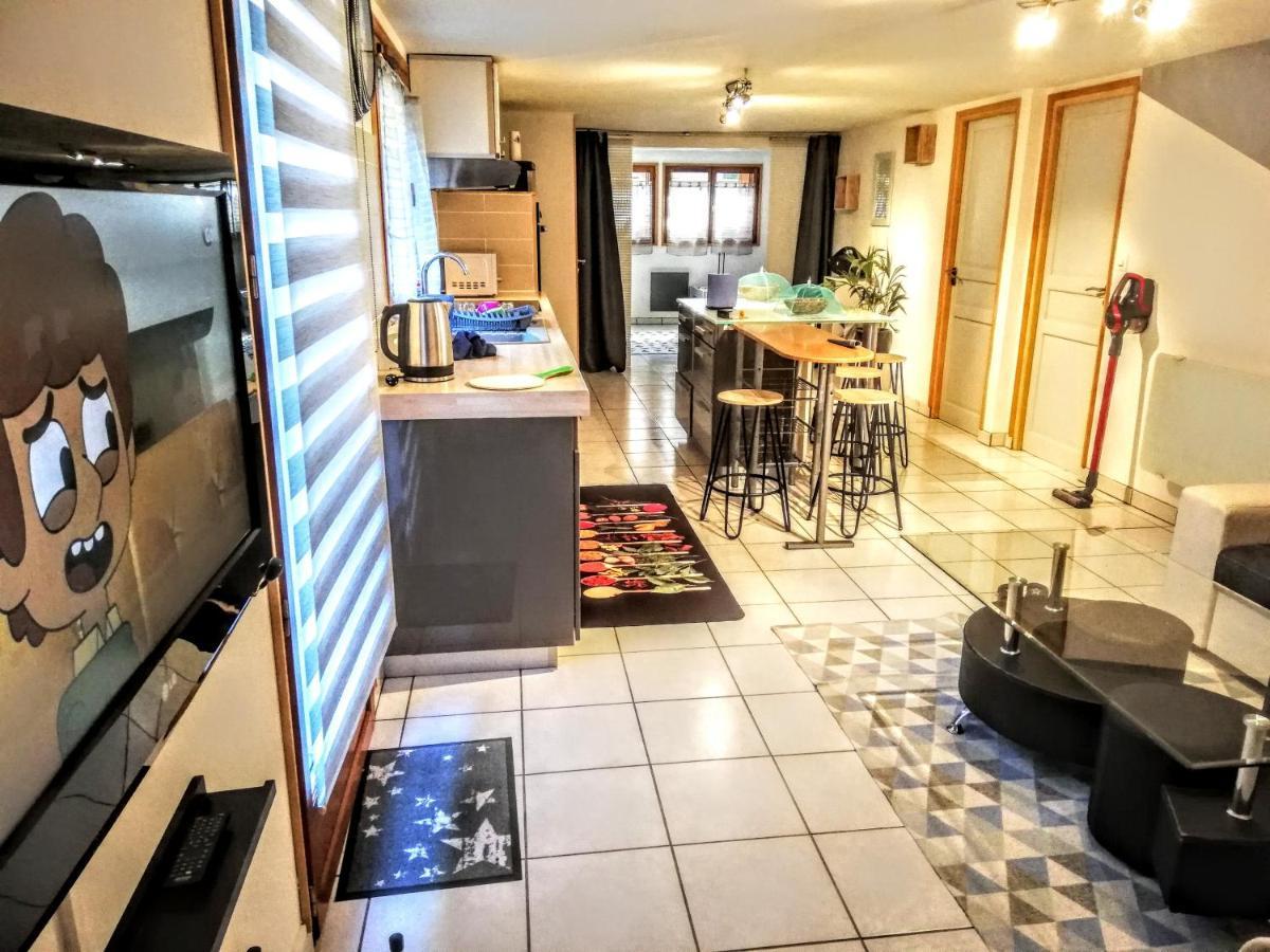 La Casa Family Apartment Marly-la-Ville ภายนอก รูปภาพ
