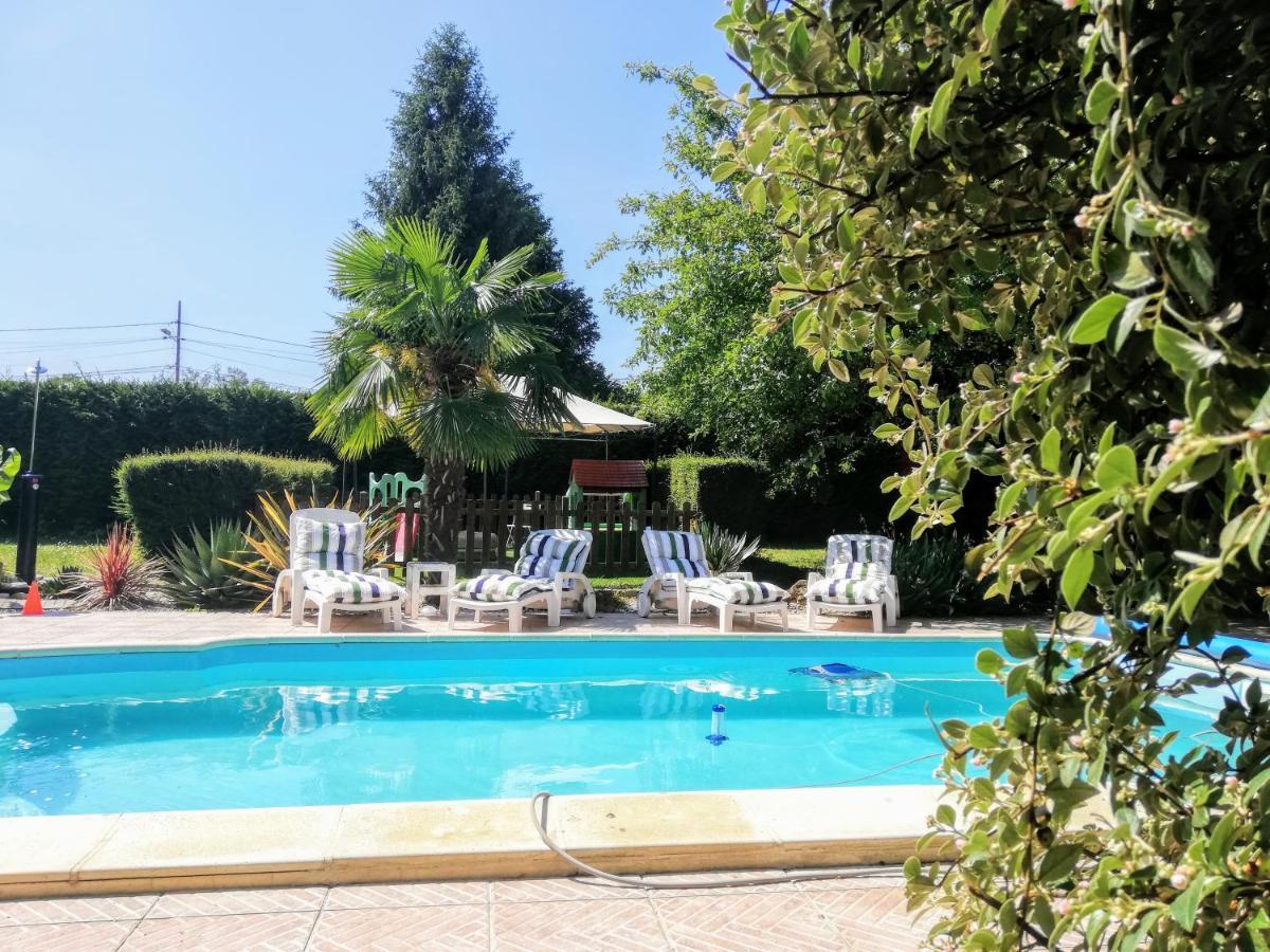 La Casa Family Apartment Marly-la-Ville ภายนอก รูปภาพ